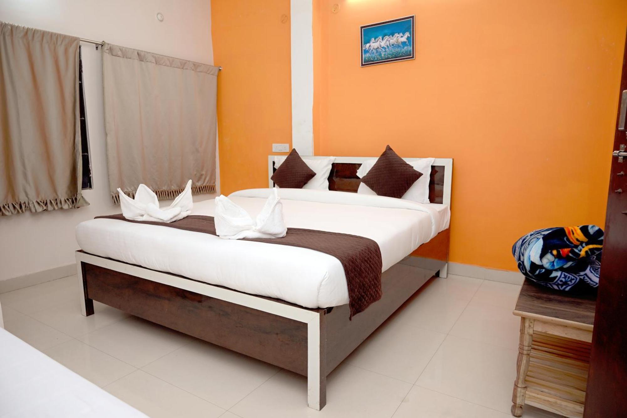 R P Residency * Varanasi